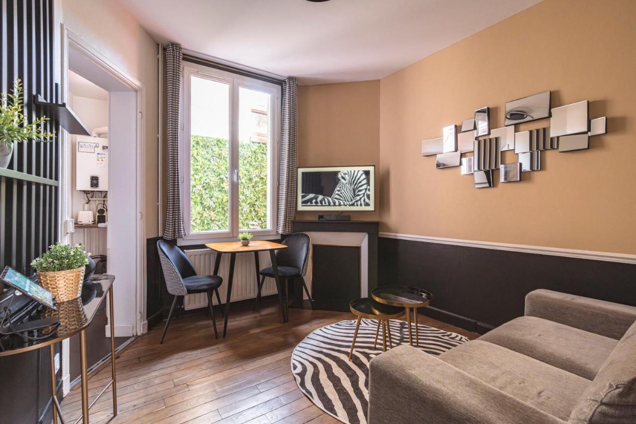 Mm Suites Reims Centre Terasse Buitenkant foto